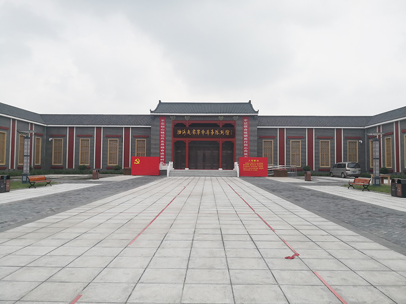 托梁抽柱加固